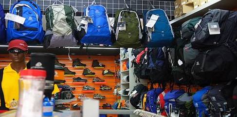 骆驼户外用品专卖 依托品牌优势，掘金户外运动市场